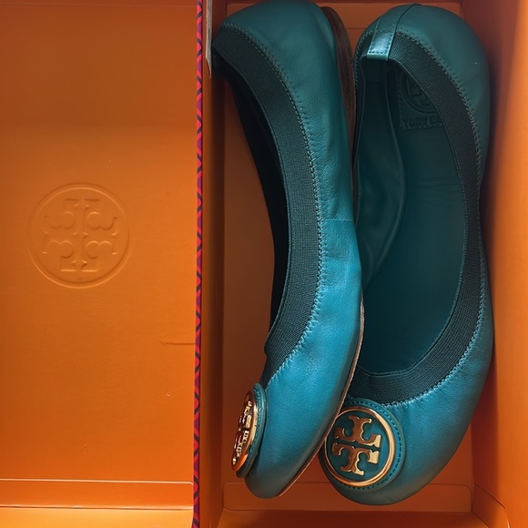Tory Burch Caroline Blue Teal - Picture 7 of 7
